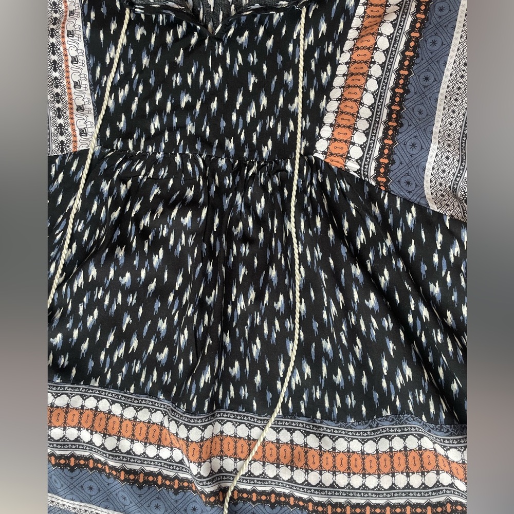 Umgee Tasseled Boho Top Size S Blue And Elephants - Picture 6 of 9